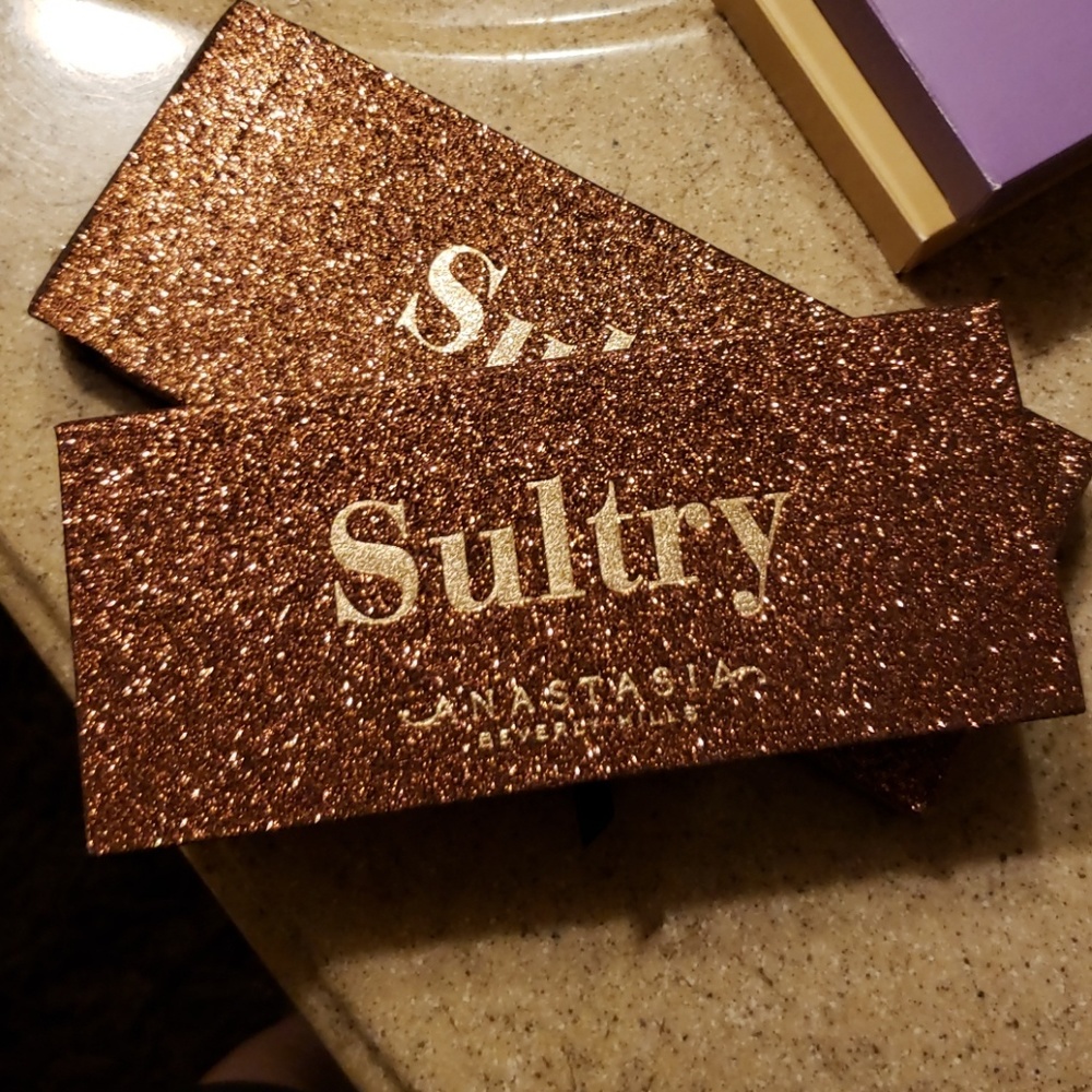 Anastasia sultry palette